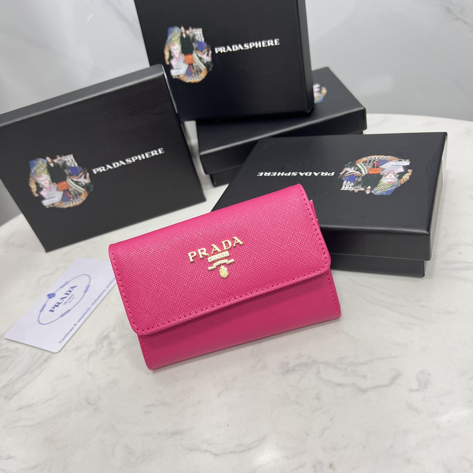 プラダ PRADA 小物 カードケース 1MC122 QWA ネロ 特別送料無料 サフィアーノ レザー メタル レタリング ロゴ カードケー-BRAND OFF