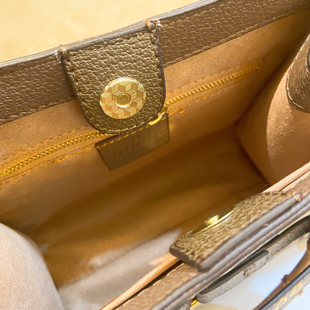 GUCCI 〔グッチ ダイアナ〕ミニ トートバッグ-BRAND OFF