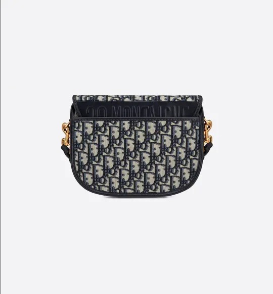 【DIOR】✨今季のトレンド！★矢野未希子さん愛用★日本人気上昇中↑↑↑超難入手！早い者勝ち！DIOR BOBBY ミディアムバッグ-BRAND OFF