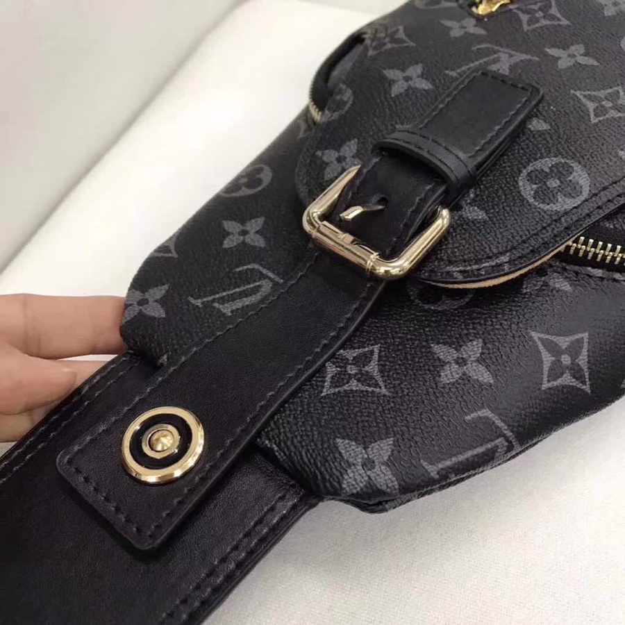 【LOUIS VUITTON 公式 旗艦店】 ルイヴィトン 胸ポケット当日出荷 好評に付き再入荷！33*18*8CM-BRAND OFF