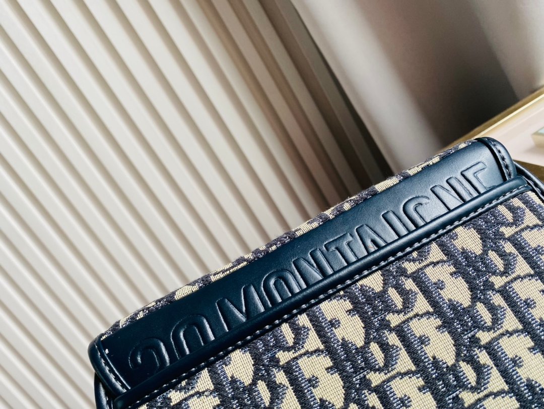 Christian Dior 【ディオール】Bobby ショルダーバッグ21x12x5cm-BRAND OFF