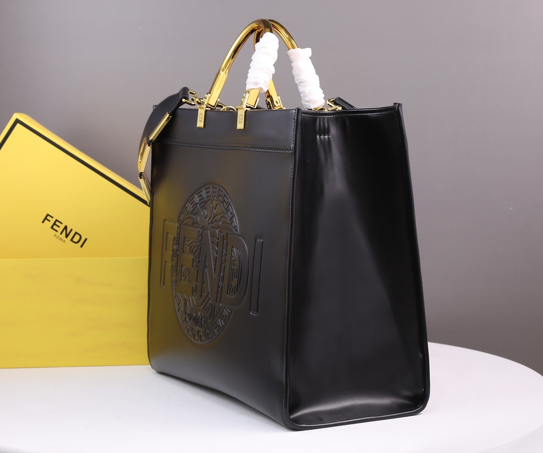 FENDI（フェンディ） ハンドバッグ41X29.5X16CM-BRAND OFF