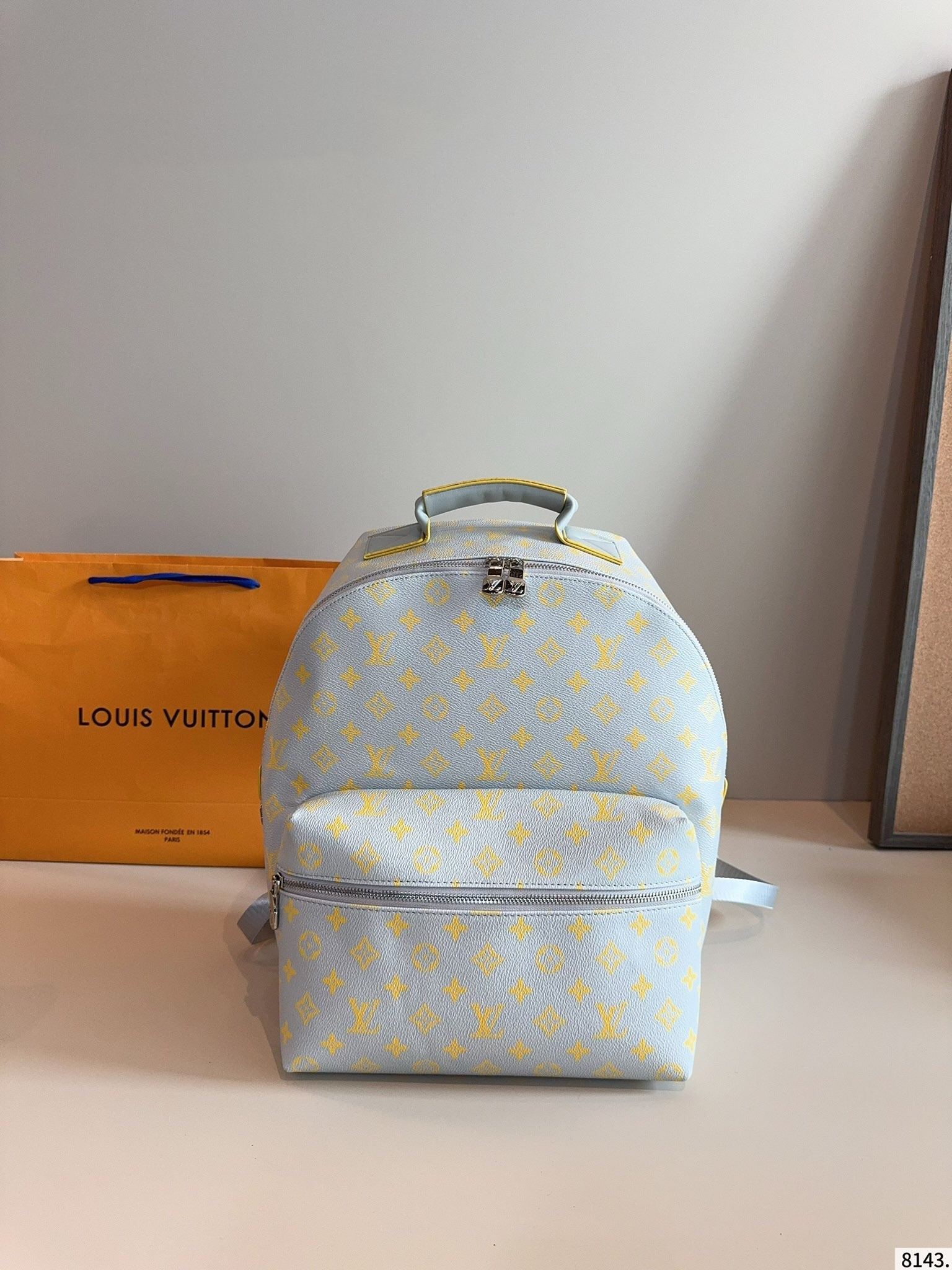 大人気定番商品★LOUIS VUITTON ルイヴィトン バックパック-BRAND OFF