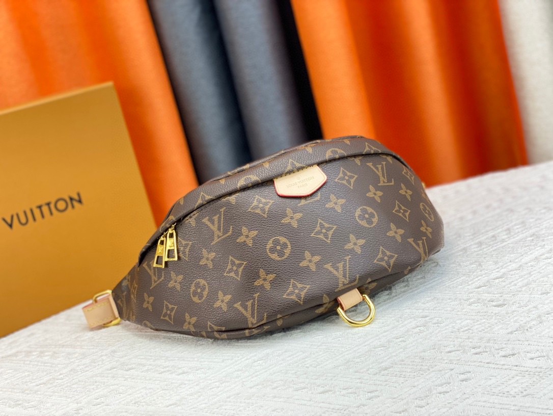 LOUIS VUITTON（ルイヴィトン）BUMBAG ウエストバッグ M43644-BRAND OFF