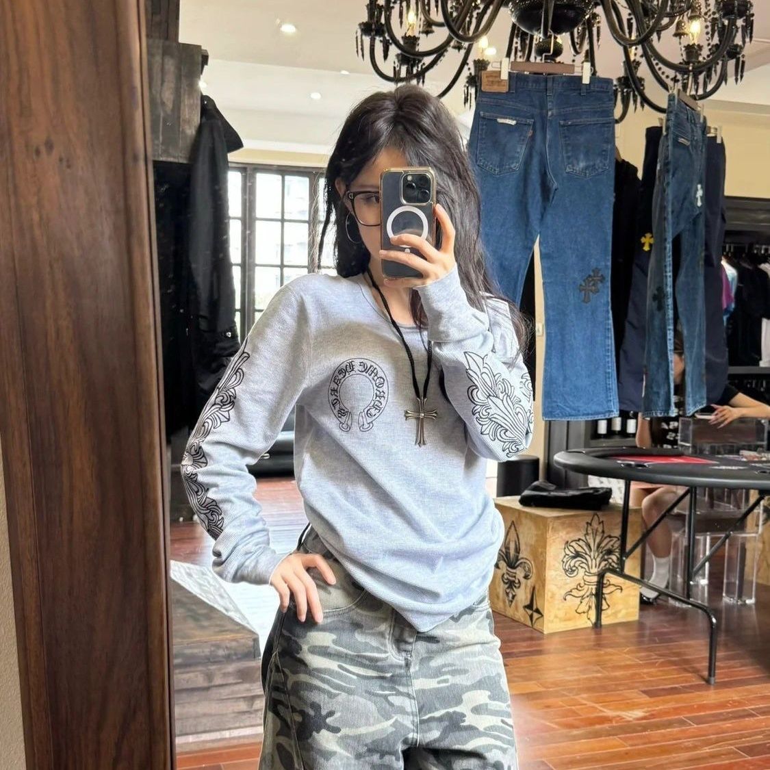 【CHROME HEARTS旗艦店】クロムハーツ トレーナー 長袖 ご好評に付き再入荷！-BRAND OFF