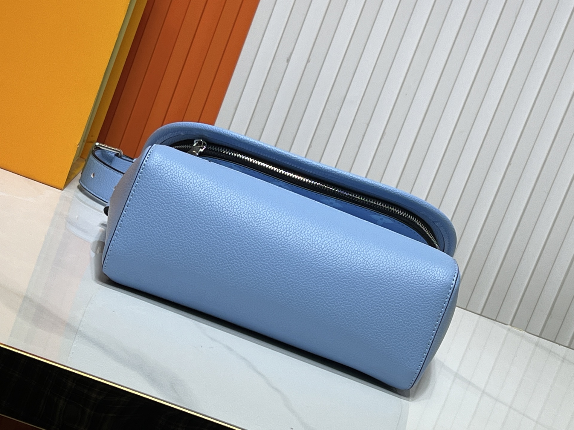 LOUIS VUITTON ルイヴィトン PULSE ショルダーバッグ M14116-BRAND OFF