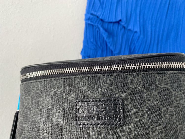 GUCCI〔グッチ〕GGサドルバッグ 22 x 18 cm-BRAND OFF
