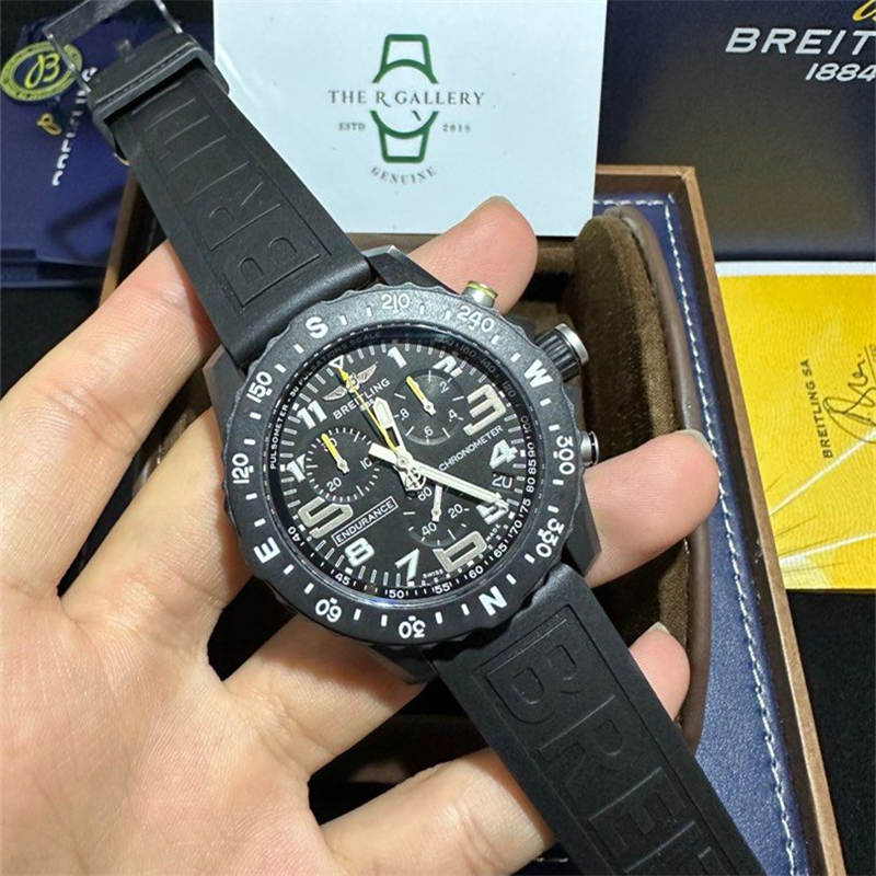 Breitling Endurance Pro X82310E51B1S1-BRAND OFF