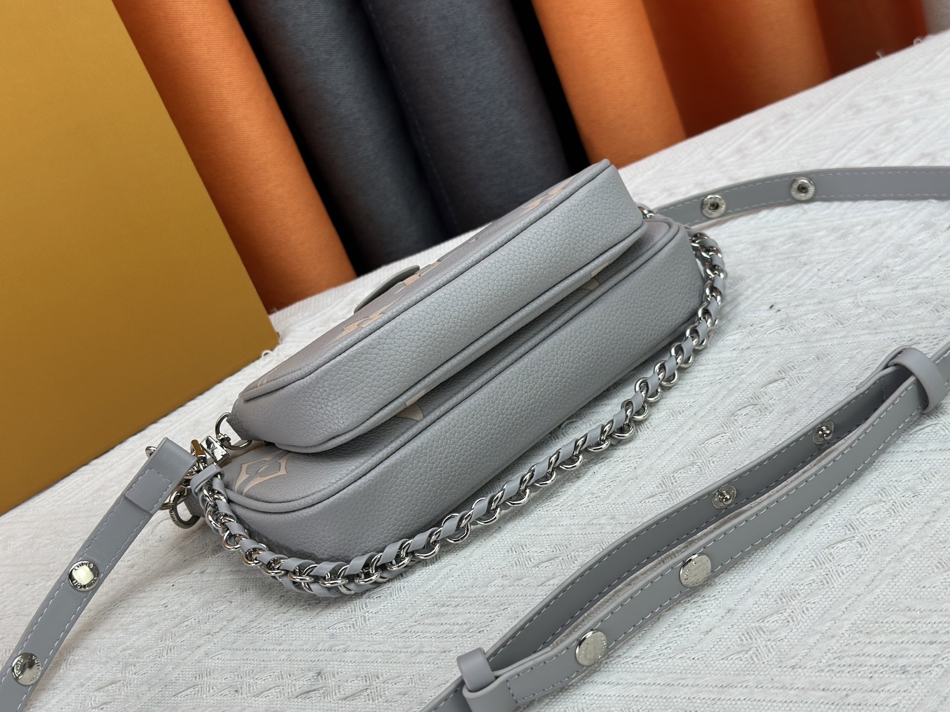 LOUIS VUITTON ルイヴィトン 3点セットのバッグ-BRAND OFF