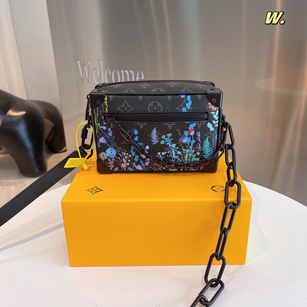 Louis Vuitton（ルイヴィトン） Mini SOFT TRUNK チェーンバッグ M69072-BRAND OFF