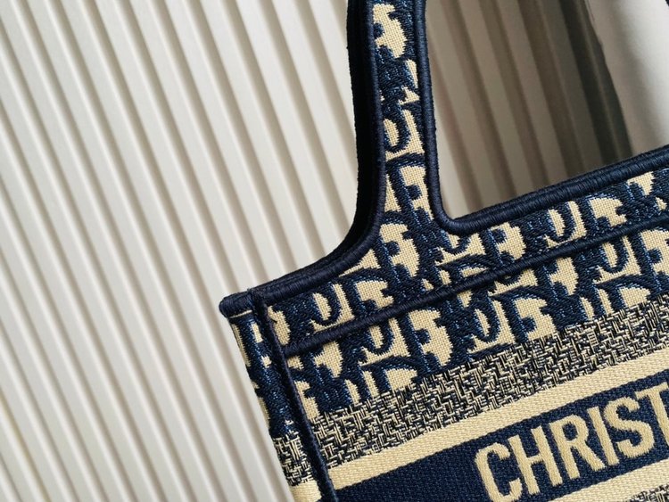 Christian Dior 【ディオール】トートバッグ 28cm-BRAND OFF