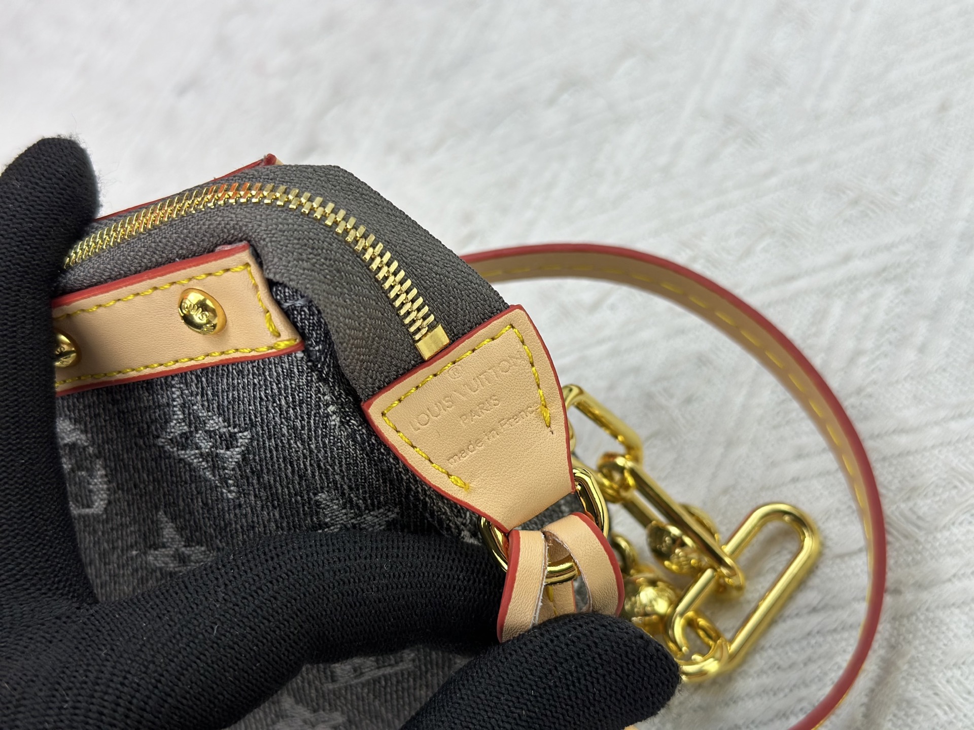 LOUIS VUITTON ルイヴィトン Pochette Accessoires デニムバッグ M13404-BRAND OFF