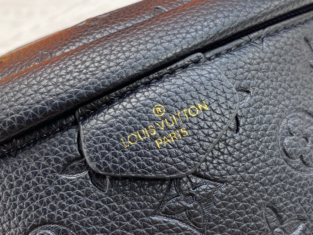 LOUIS VUITTON（ルイヴィトン）BUMBAG ウエストバッグ M44812-BRAND OFF