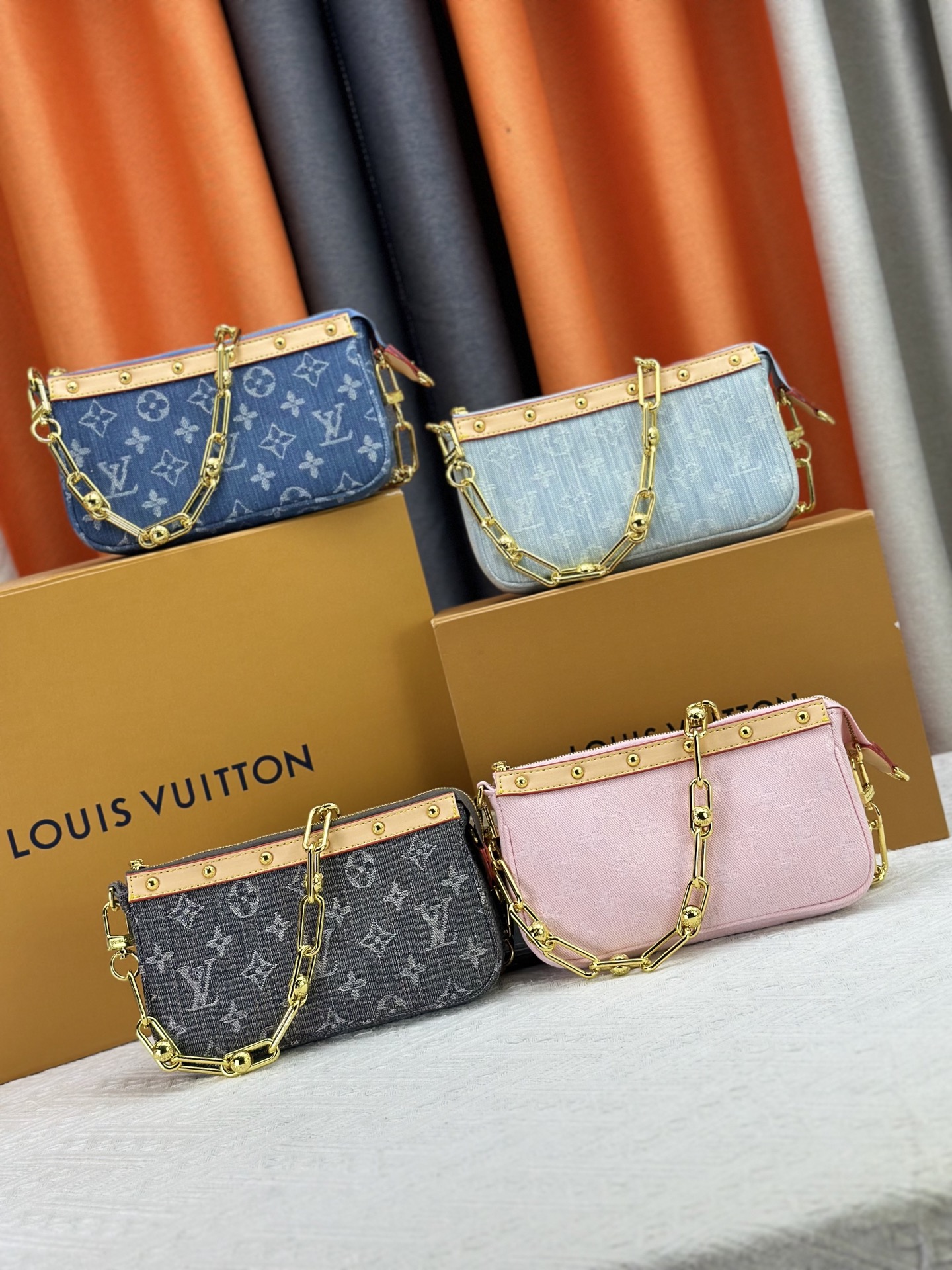 LOUIS VUITTON ルイヴィトン Pochette Accessoires デニムバッグ M13404-BRAND OFF