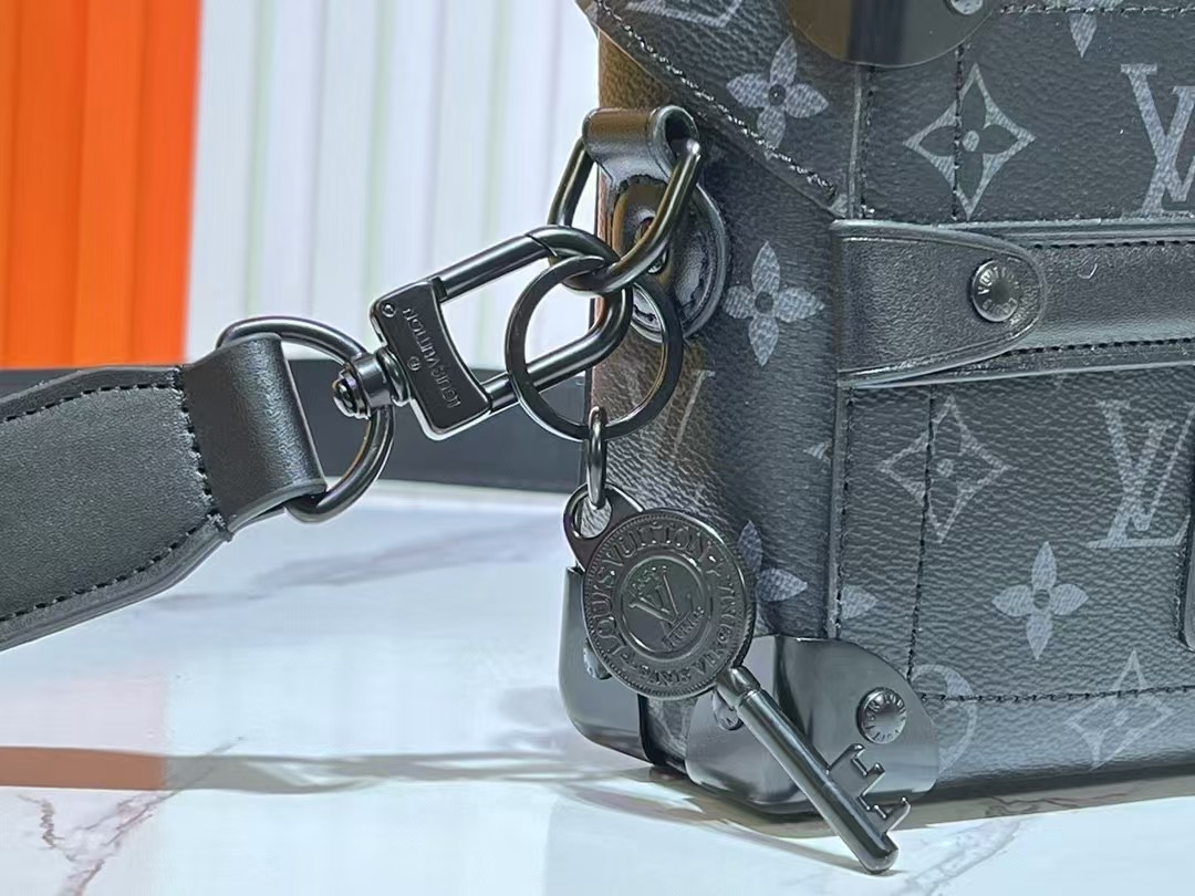 【LOUIS VUITTON旗艦店】ルイ・ヴィトン★SOUL TRUNK M11743★19*15*7CM-BRAND OFF