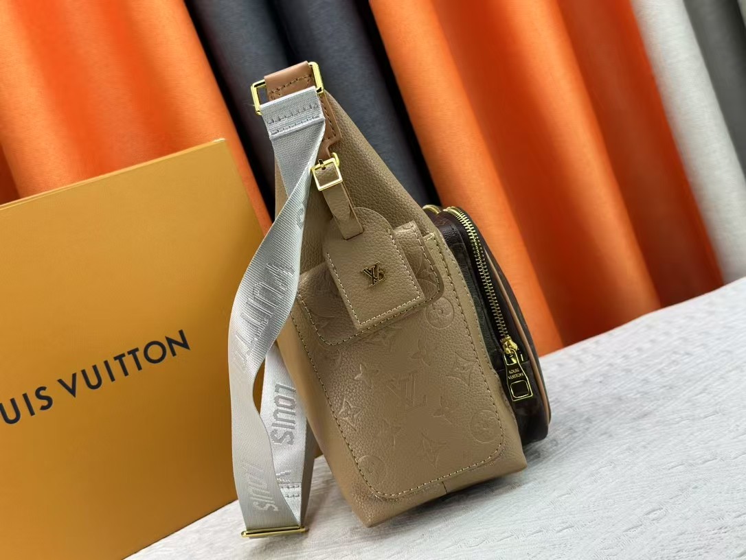 LouisVuitton ルイヴィトン M12697 HOBO CARGO ショルダーバッグ-BRAND OFF