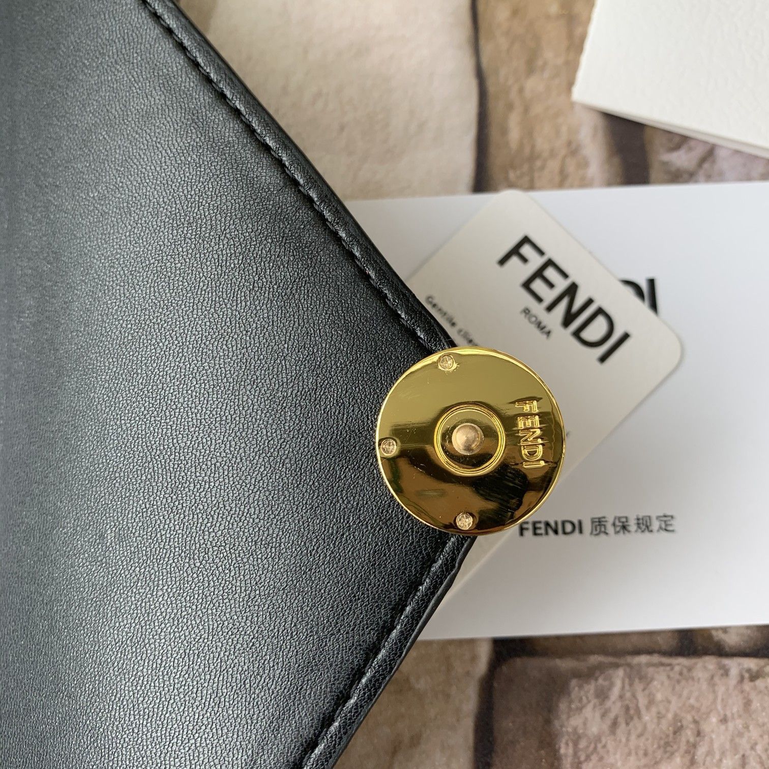 FENDI（フェンディ）クラッチバッグ 23X17X1 CM-BRAND OFF