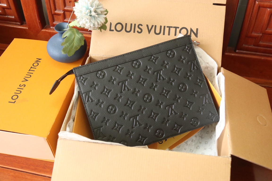 LOUIS VUITTON（ルイヴィトン）POCHETTE VOYAGE クラッチバッグ M61692-BRAND OFF