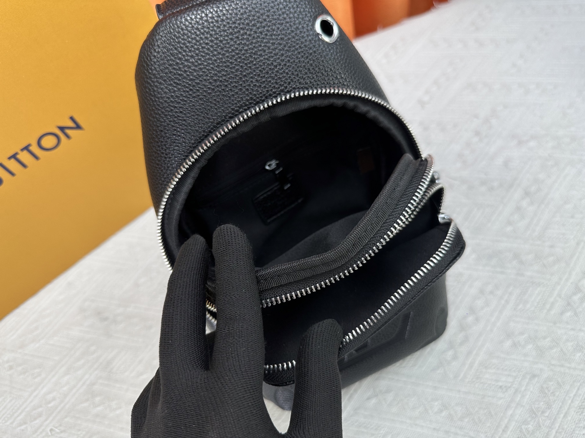 LOUIS VUITTON（ルイヴィトン）LV チェストバッグ M46344-BRAND OFF