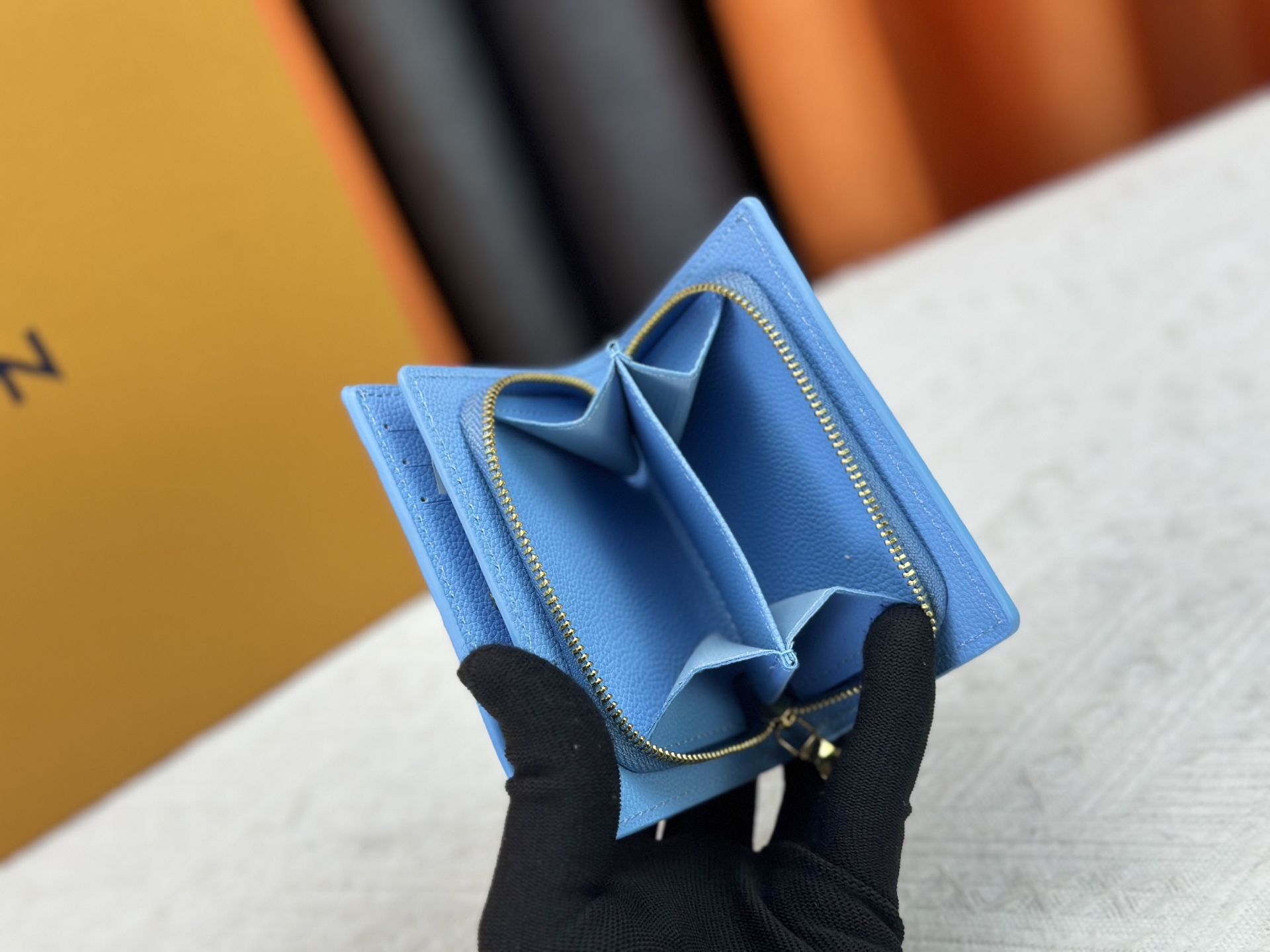 LOUIS VUITTON（ルイヴィトン）Cléa 財布 M13619-BRAND OFF