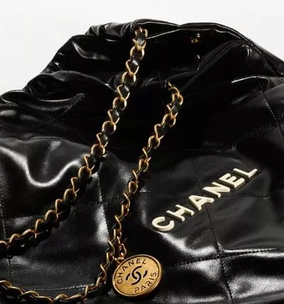 【CHANEL】在庫あり☆入手困難 CHANEL 22 スモール ハンドバッグ-BRAND OFF