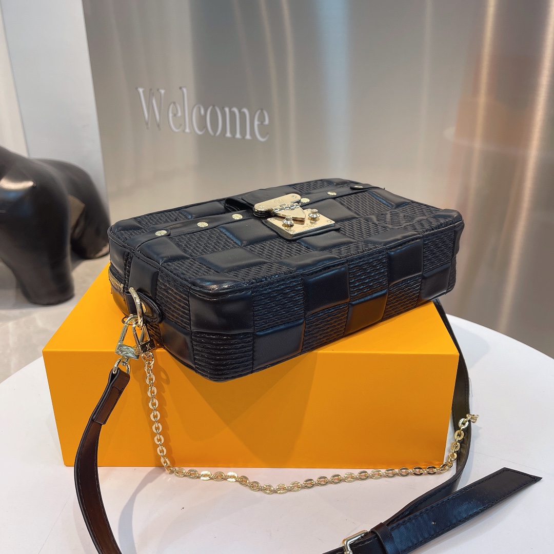 Louis Vuitton（ルイヴィトン） トロカ MM-BRAND OFF