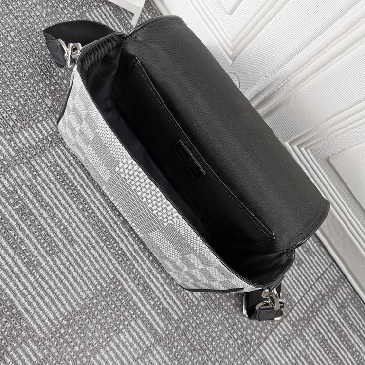Louis Vuitton （ルイヴィトン） メッセンジャーバッグ 23.5x14x5cm-BRAND OFF