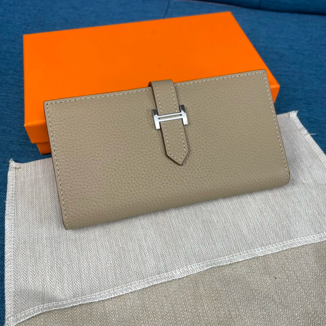 HERMÈS 財布 9カラー 9X17.5CM-BRAND OFF