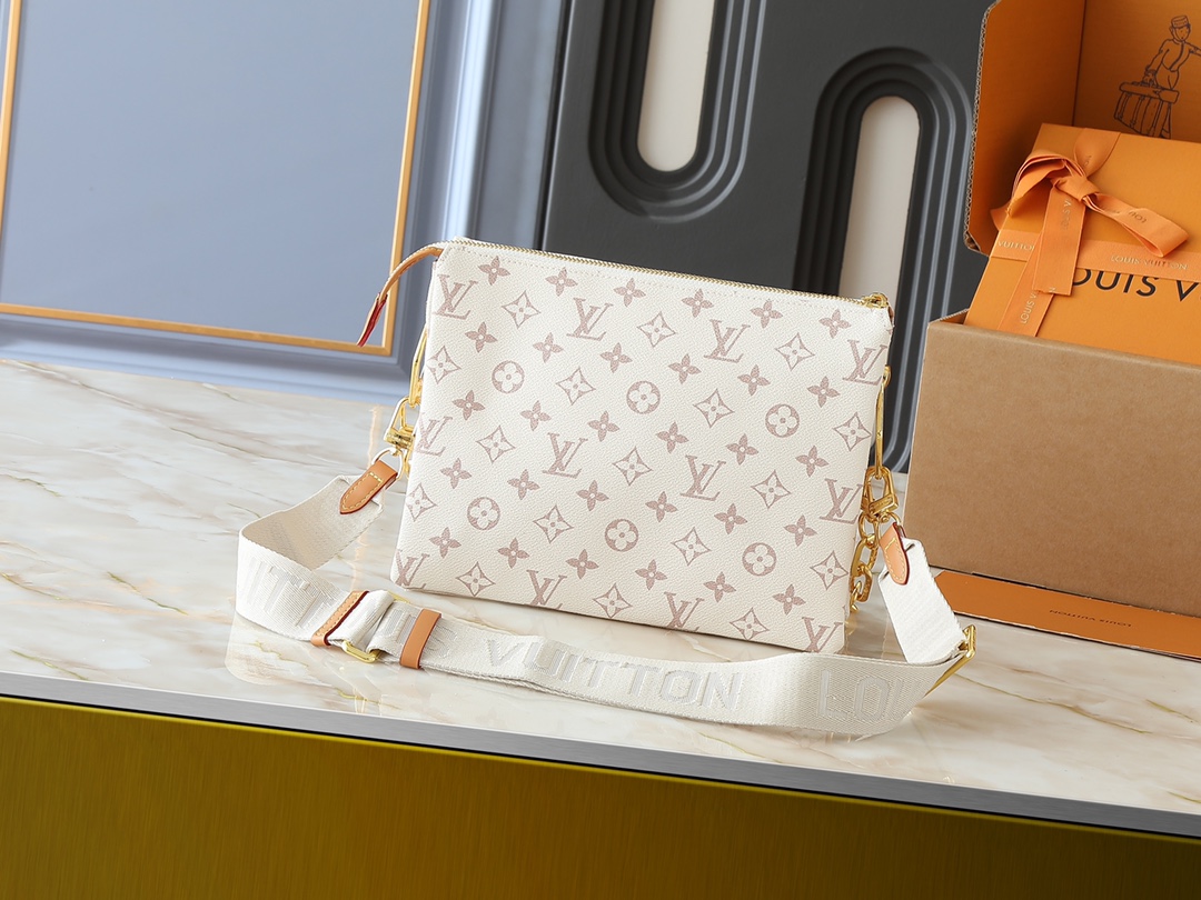LOUIS VUITTON ルイヴィトン Coussin ショルダーバッグ M57790-BRAND OFF