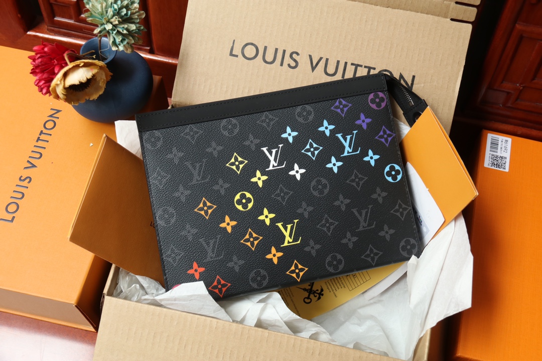 LOUIS VUITTON（ルイヴィトン）POCHETTE VOYAGE クラッチバッグ M61692-BRAND OFF