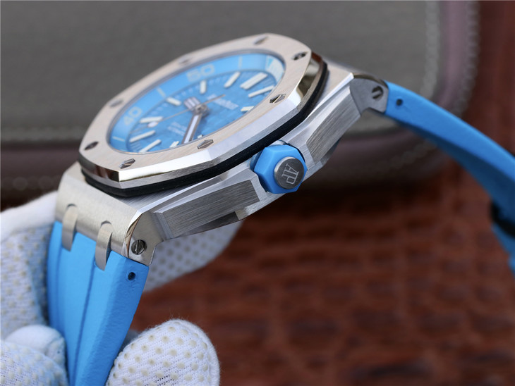 オーデマ ピゲ ロイヤルオーク オフショア ダイバー ブティック限定モデル 15710ST.OO.A032CA.01-BRAND OFF