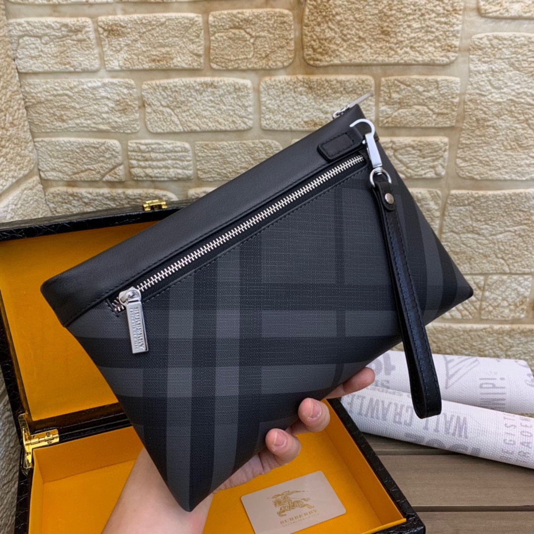 【BUREERRY公式 旗艦店】（バーバリー）クラッチバッグ 28x18x3cm-BRAND OFF