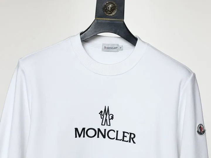 【MONCLER旗艦店】モンクレール トレーナー 長袖 男女兼用 ご好評に付き再入荷！-BRAND OFF