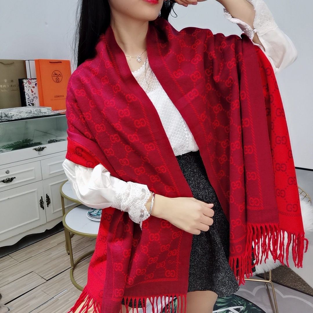 【GUCCI公式旗艦店】グッチ スカーフ 限定発売 送料無料-BRAND OFF