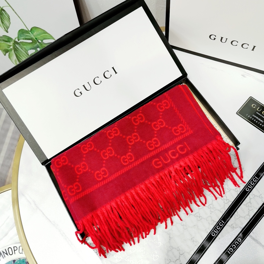 【GUCCI公式旗艦店】グッチ スカーフ 限定発売 送料無料-BRAND OFF
