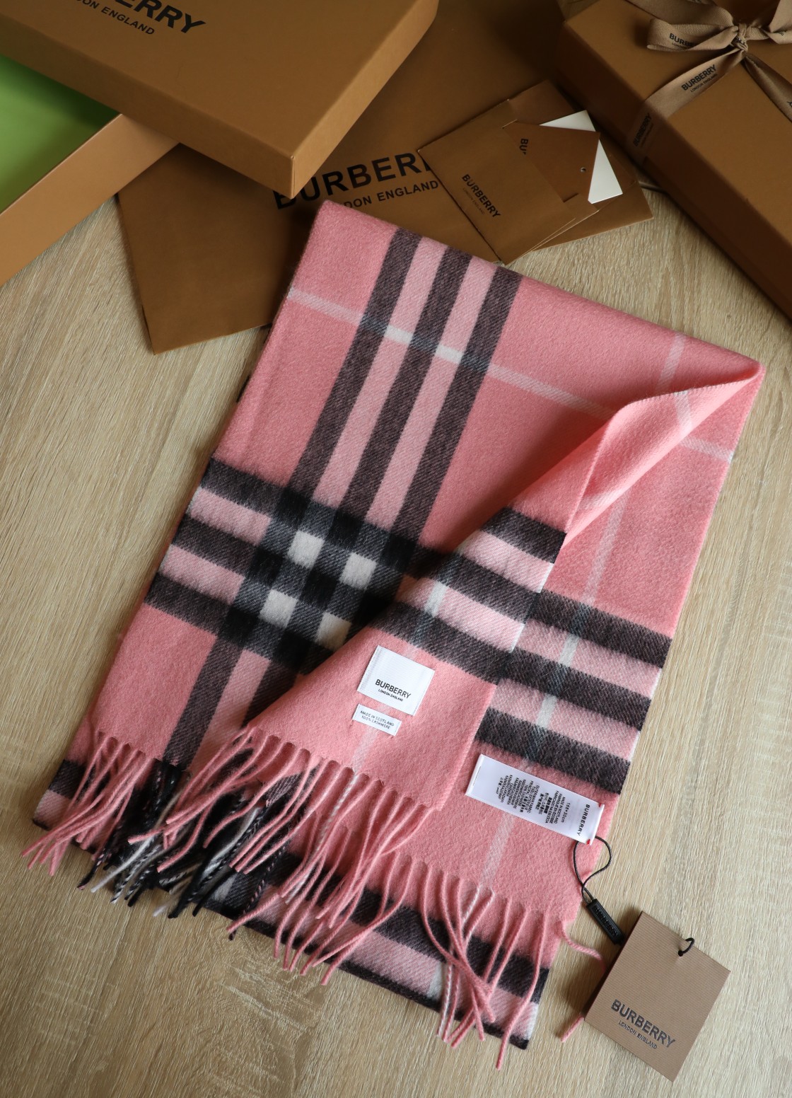 【BURBERRY公式旗艦店】バーバリー スカーフ 限定発売 送料無料-BRAND OFF