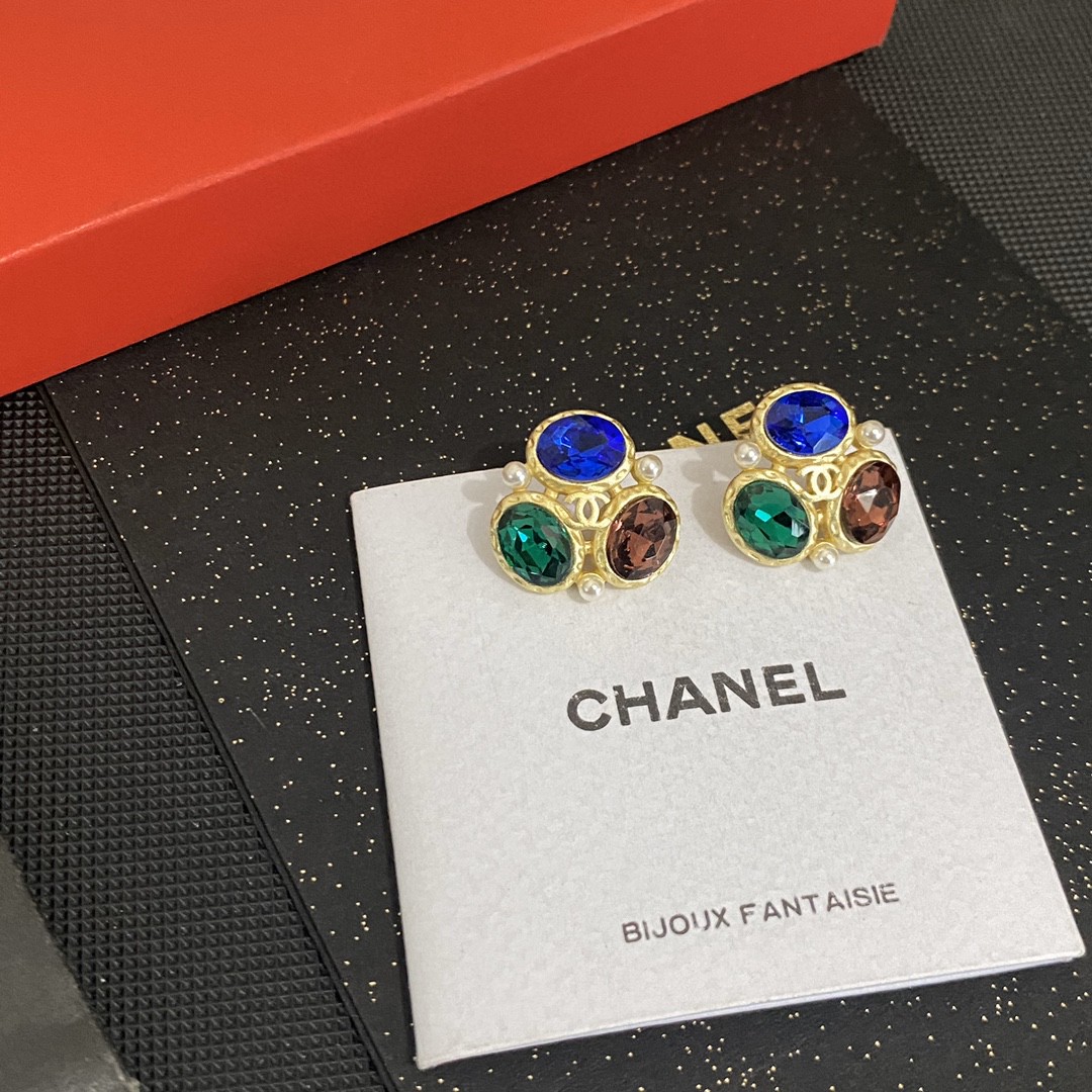 【CHANEL 】 シャネル   ファッションスタイルのイヤリング-BRAND OFF