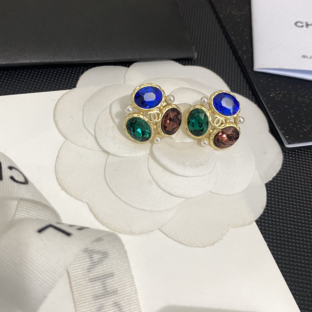 【CHANEL 】 シャネル   ファッションスタイルのイヤリング-BRAND OFF