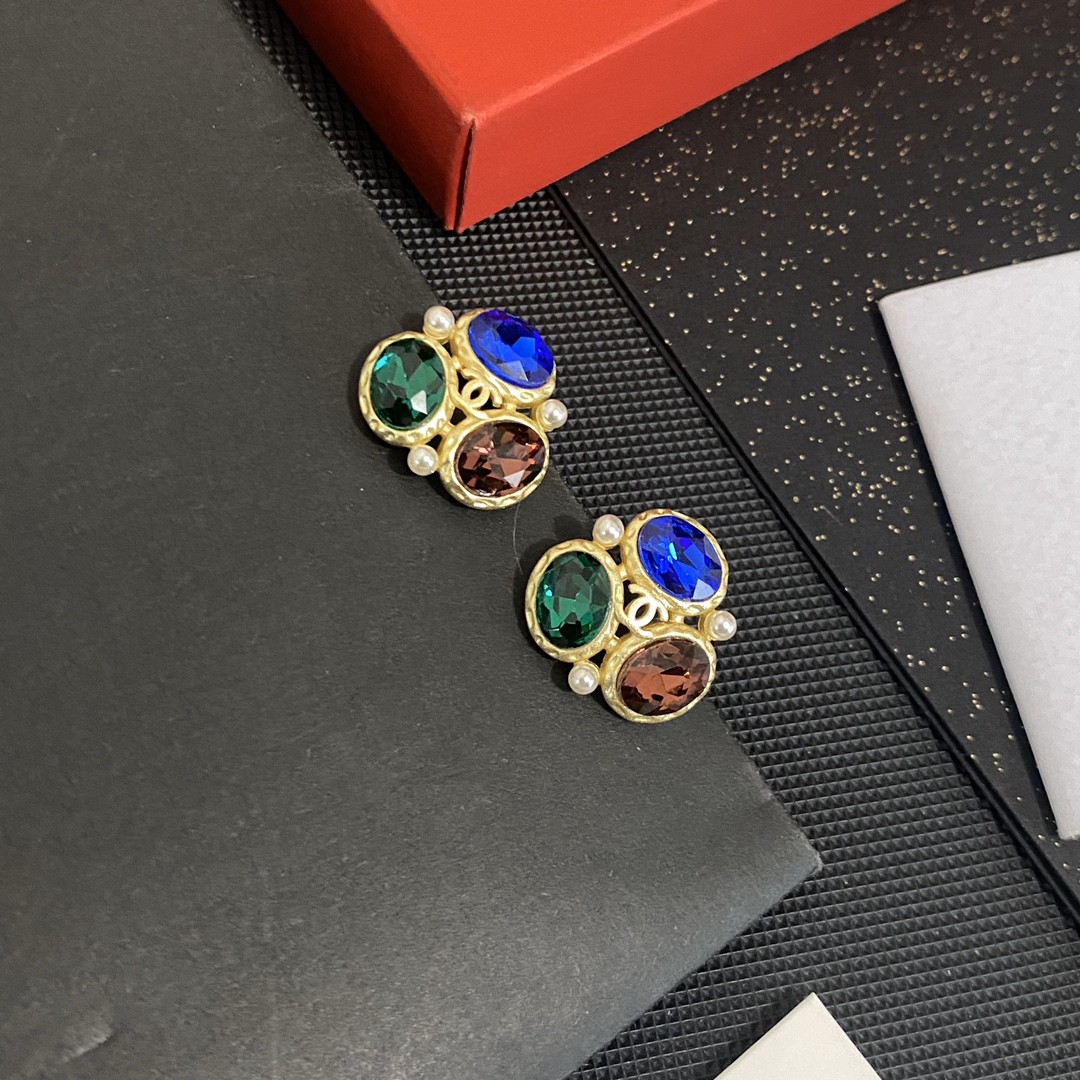 【CHANEL 】 シャネル   ファッションスタイルのイヤリング-BRAND OFF