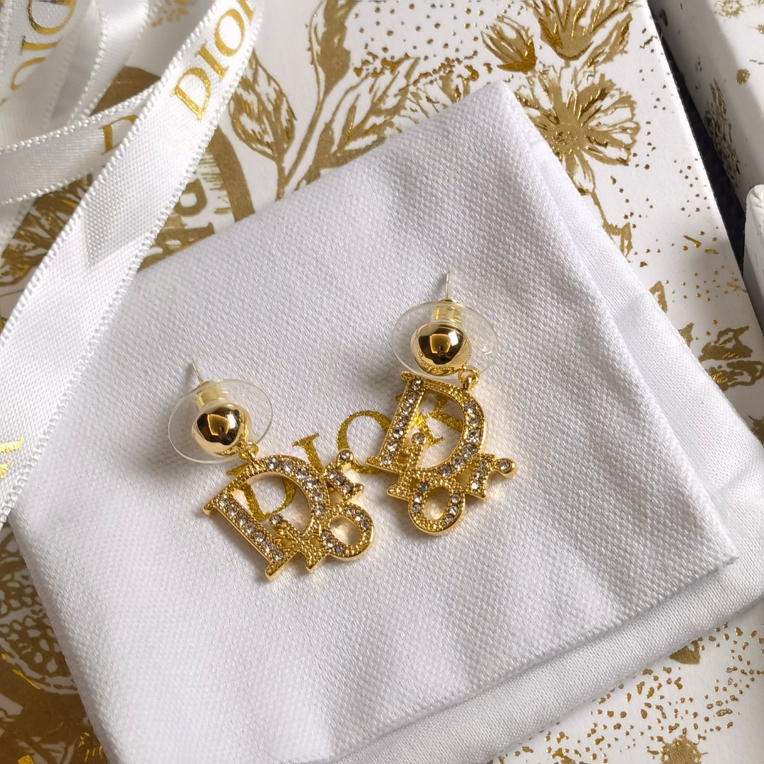 【2026】【DIOR】 ディオール  ファッションスタイルのイヤリング-BRAND OFF