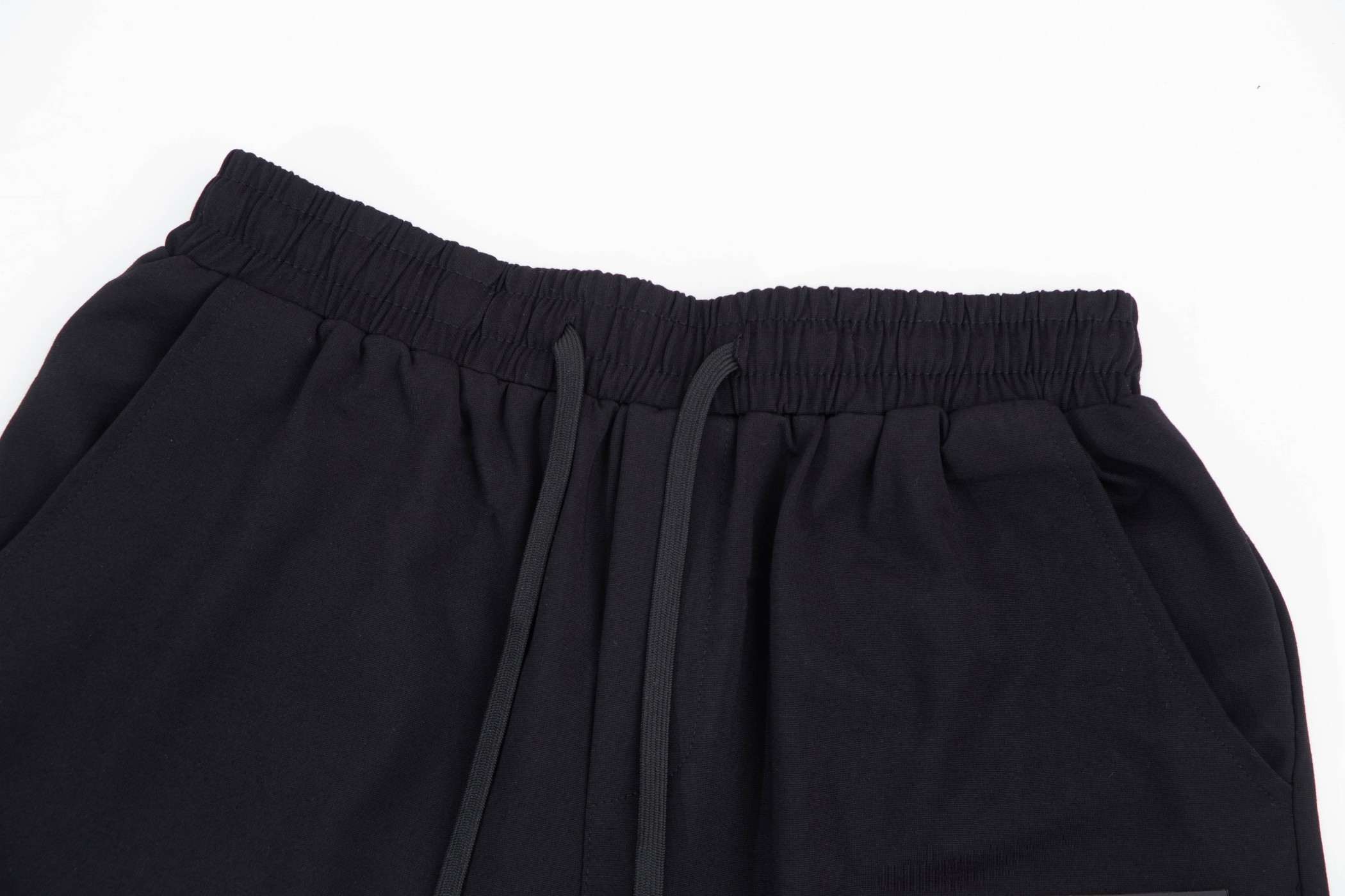 【2026】【PRADA  公式旗艦店】プラダ  ショートパンツ  ご好評に付き再入荷！-BRAND OFF