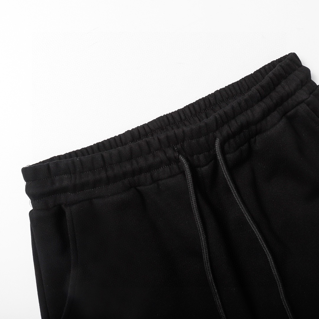 【BURBERRY  公式旗艦店】バーバリー   ショートパンツ  ご好評に付き再入荷！-BRAND OFF