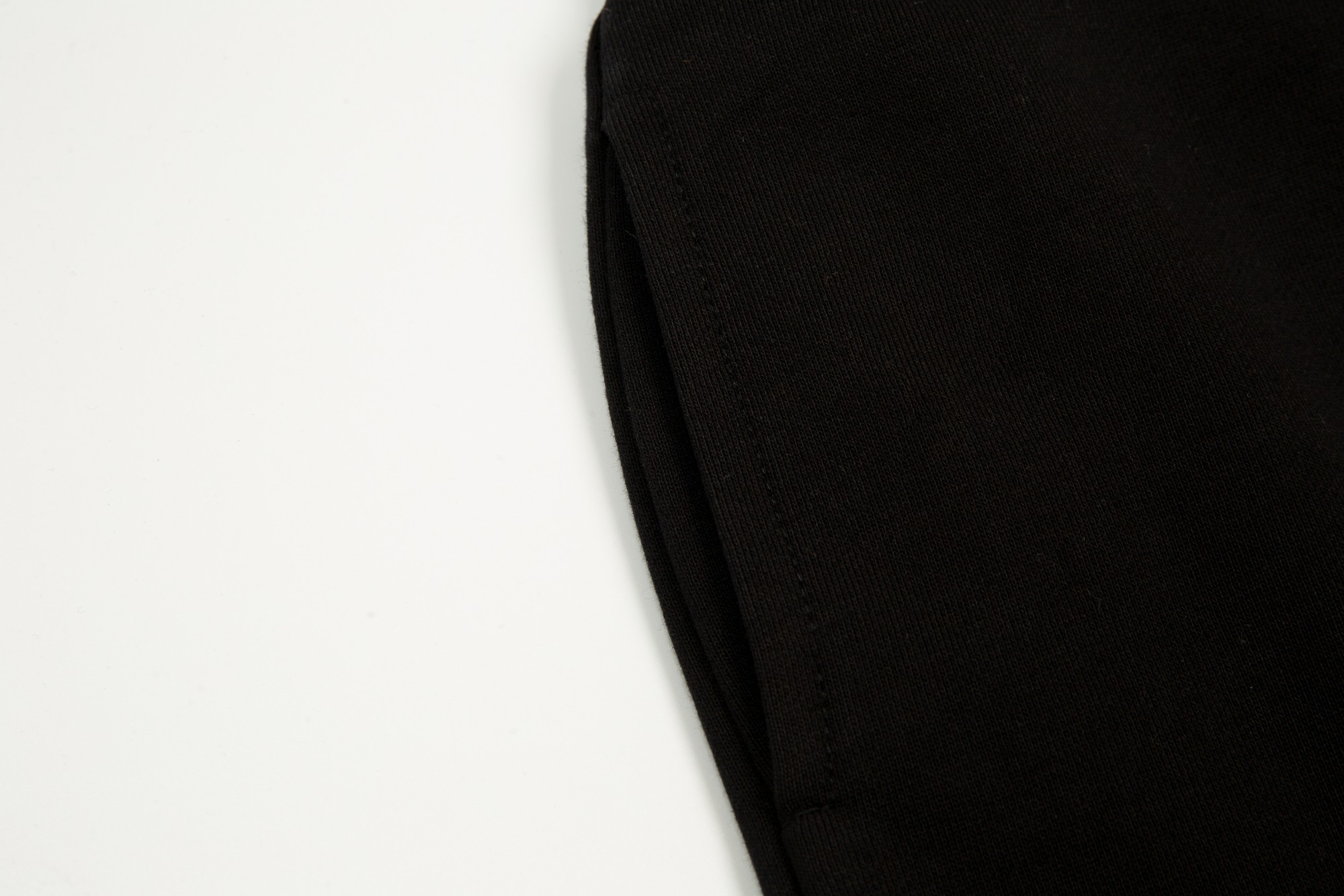 【BURBERRY  公式旗艦店】バーバリー   ショートパンツご好評に付き再入荷！-BRAND OFF