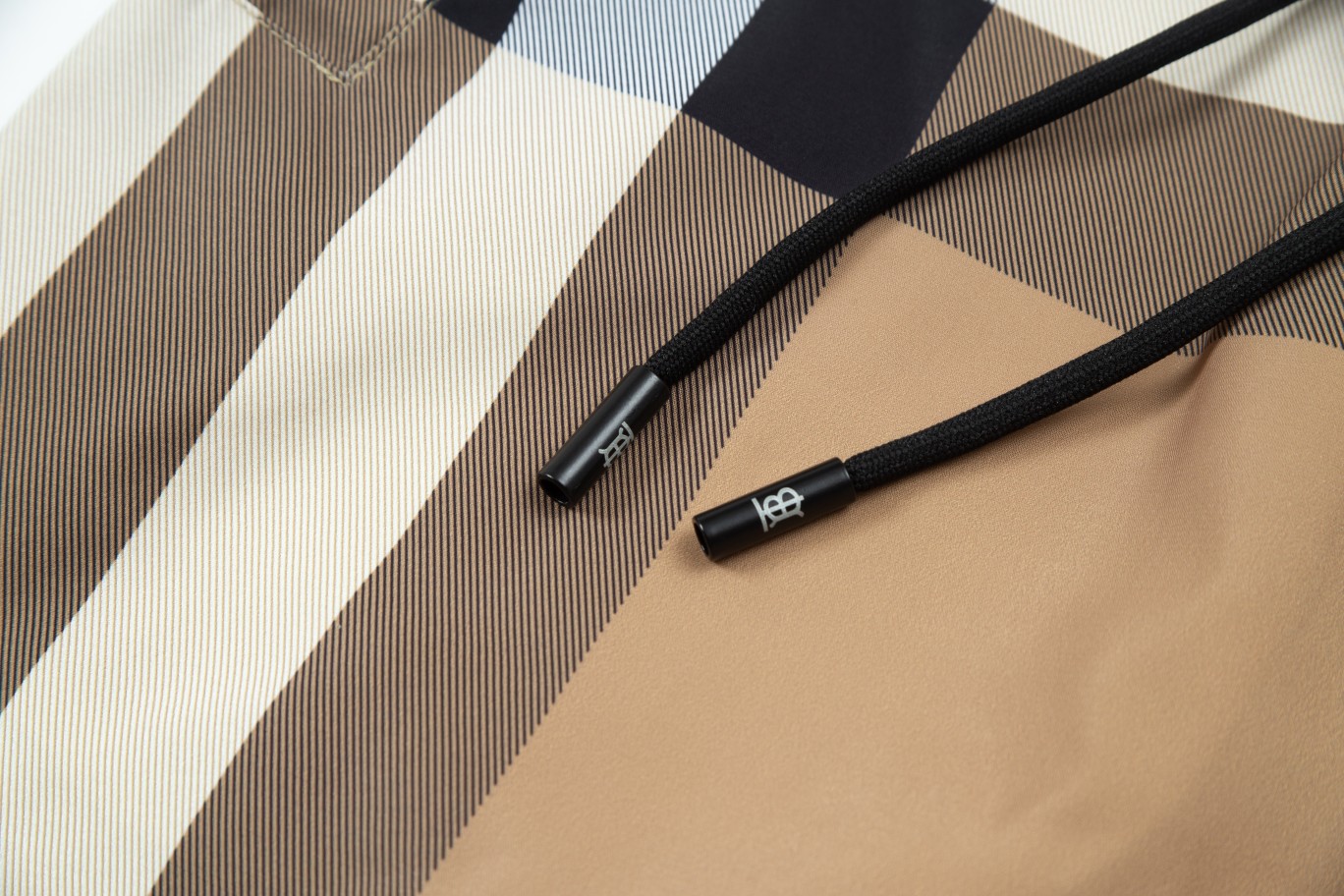 【BURBERRY  公式旗艦店】バーバリー ショートパンツご好評に付き再入荷 240801-BRAND OFF