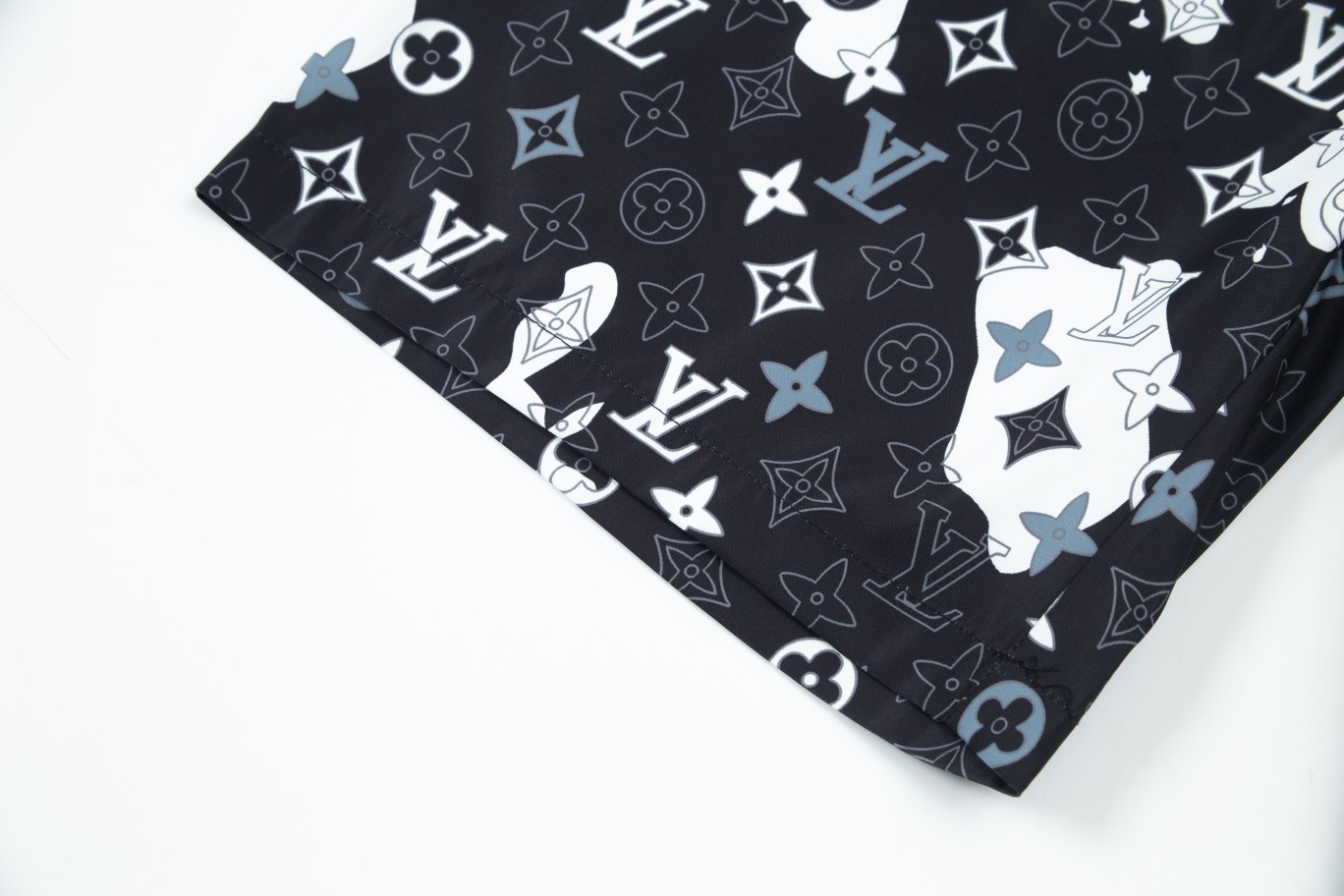 【2026】LV【LOUIS VUITTON  公式旗艦店】ルイヴィトン   ショートパンツ  ご好評に付き再入荷！-BRAND OFF