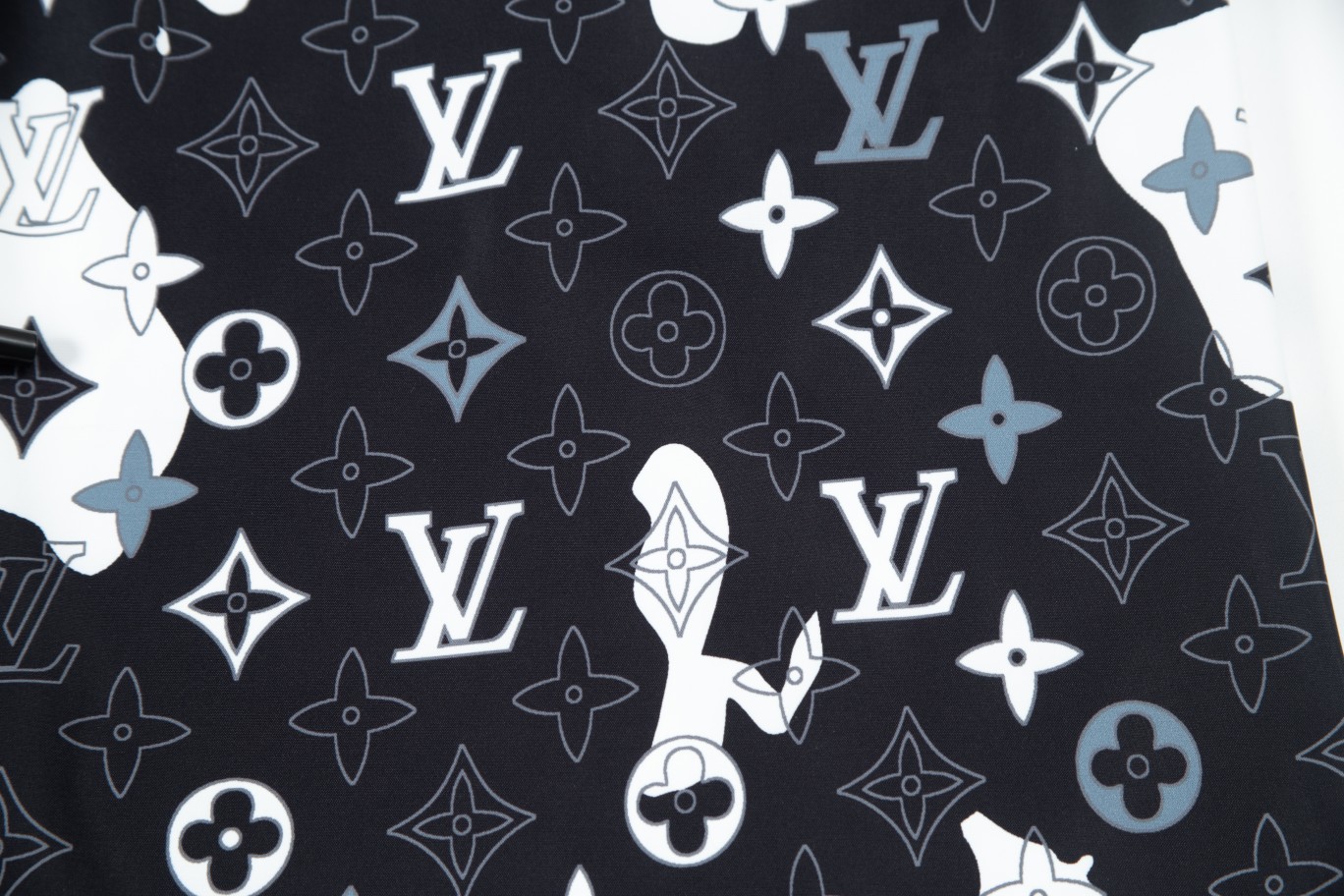 【2026】LV【LOUIS VUITTON  公式旗艦店】ルイヴィトン   ショートパンツ  ご好評に付き再入荷！-BRAND OFF