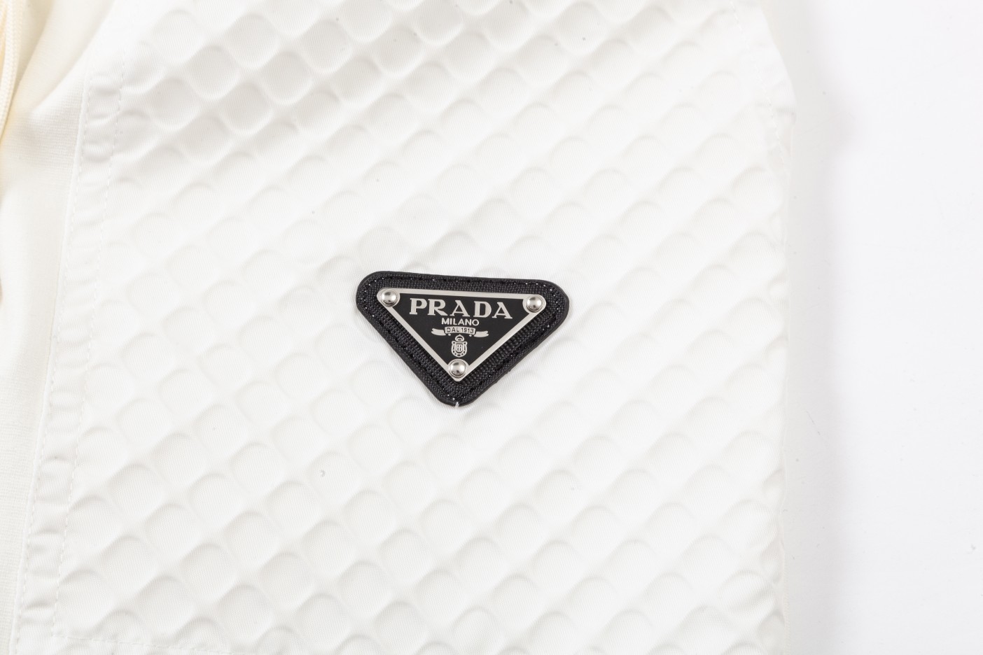 【2026】【PRADA  公式旗艦店】プラダ  ショートパンツ  ご好評に付き再入荷 240803-BRAND OFF