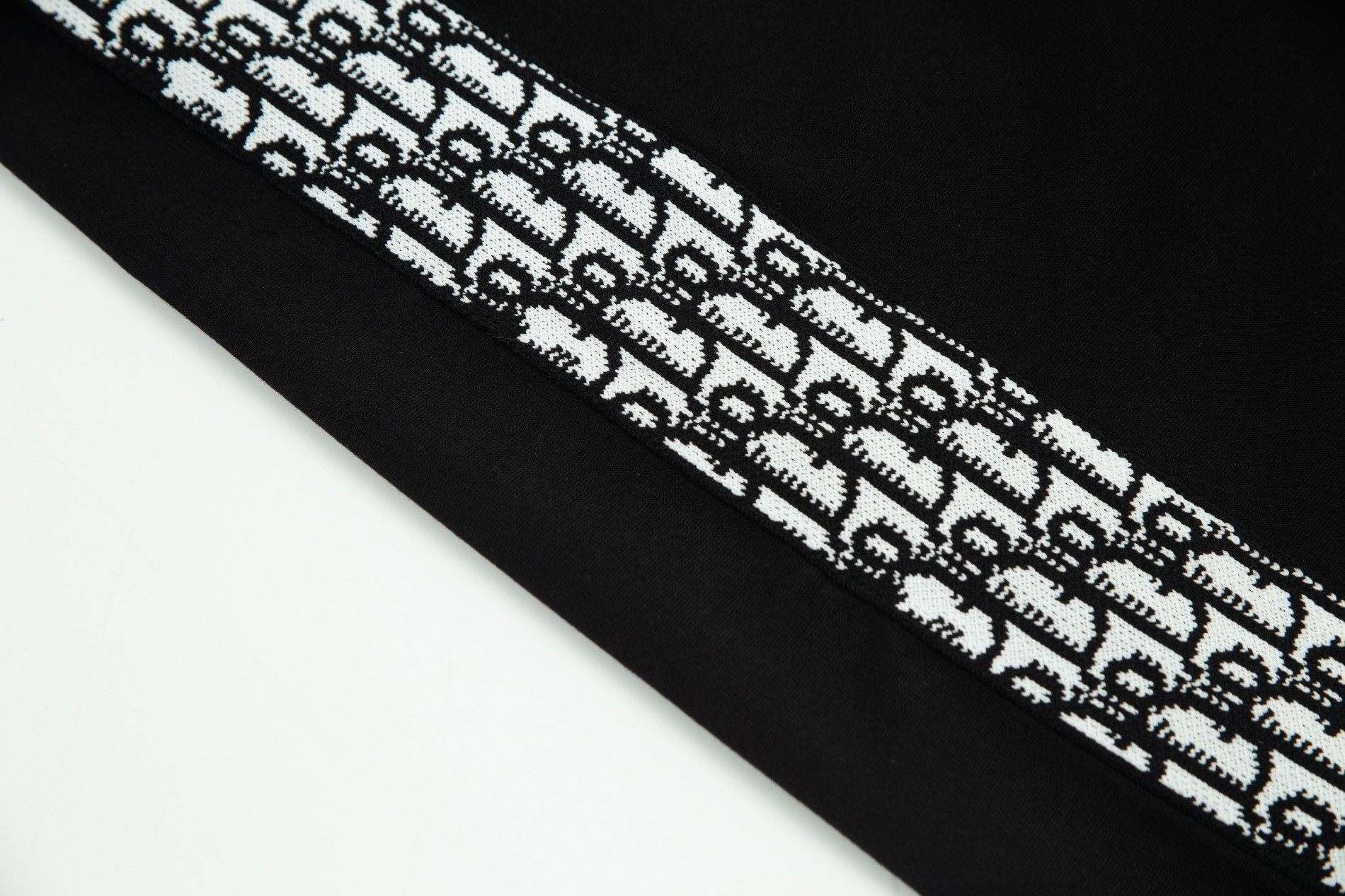 【DIOR  公式旗艦店】ディオール   ショートパンツ  ご好評に付き再入荷！-BRAND OFF