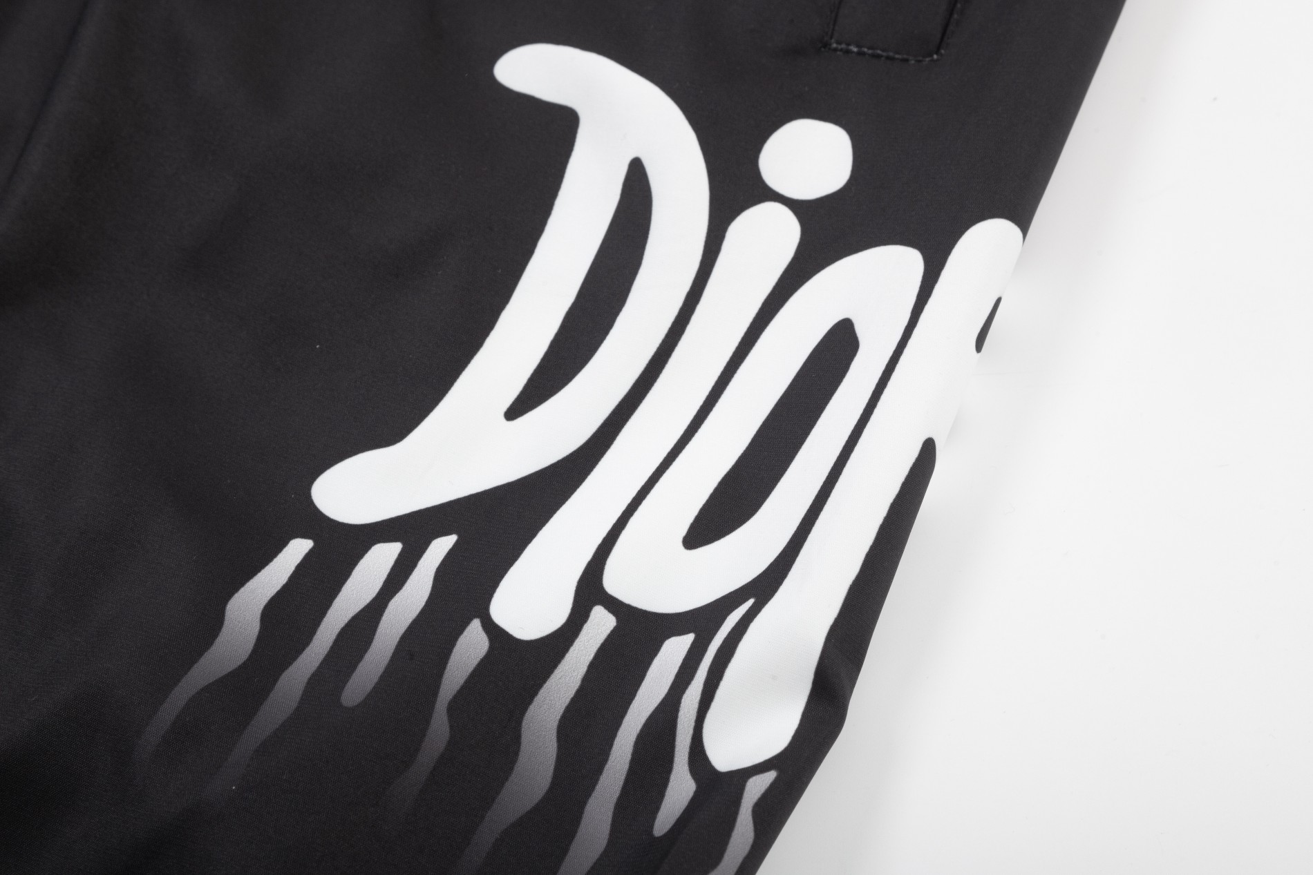 【2026】【DIOR  公式旗艦店】ディオール   ショートパンツ  ご好評に付き再入荷！-BRAND OFF