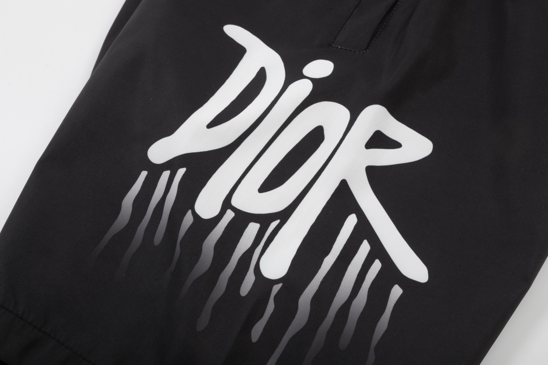 【2026】【DIOR  公式旗艦店】ディオール   ショートパンツ  ご好評に付き再入荷！-BRAND OFF